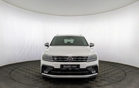 Volkswagen Tiguan II, 2019 год, 3 160 000 рублей, 2 фотография