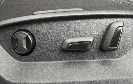 Volkswagen Tiguan II, 2019 год, 3 160 000 рублей, 19 фотография