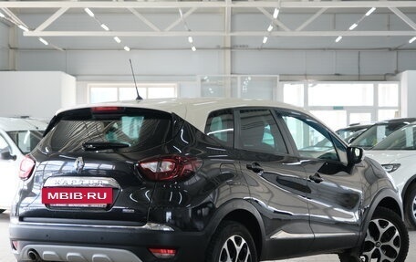 Renault Kaptur I рестайлинг, 2016 год, 1 549 000 рублей, 6 фотография