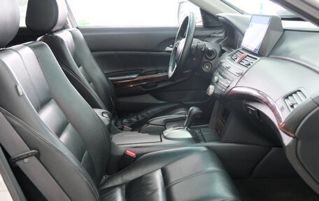 Honda Crosstour I рестайлинг, 2011 год, 1 699 000 рублей, 27 фотография
