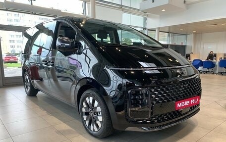 Hyundai Staria, 2024 год, 8 400 000 рублей, 2 фотография