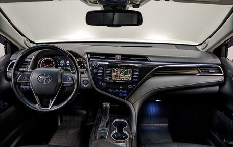 Toyota Camry, 2020 год, 2 840 000 рублей, 14 фотография