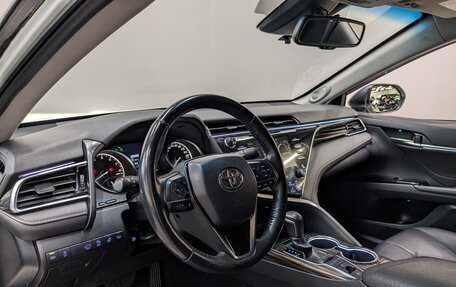 Toyota Camry, 2020 год, 2 840 000 рублей, 20 фотография