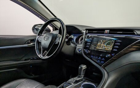 Toyota Camry, 2020 год, 2 840 000 рублей, 23 фотография