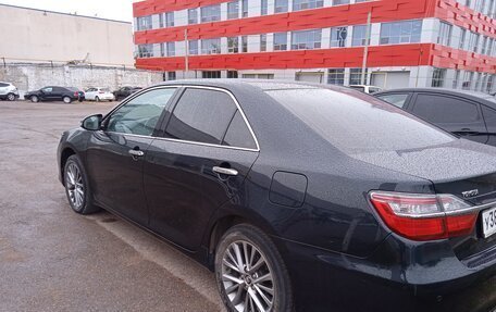 Toyota Camry, 2015 год, 2 100 000 рублей, 2 фотография