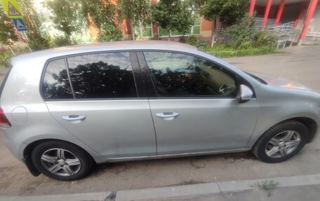 Volkswagen Golf VI, 2010 год, 500 000 рублей, 1 фотография