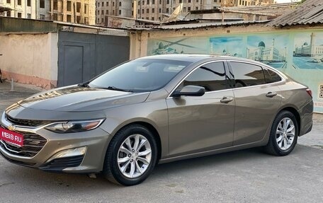 Chevrolet Malibu IX, 2019 год, 1 500 000 рублей, 1 фотография