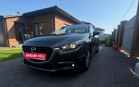 Mazda 3, 2018 год, 1 735 000 рублей, 2 фотография
