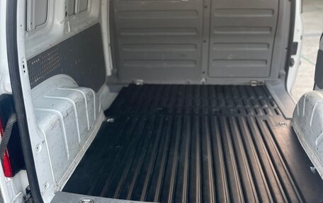 Volkswagen Caddy III рестайлинг, 2008 год, 770 000 рублей, 8 фотография