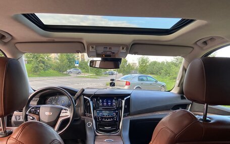 Cadillac Escalade IV, 2016 год, 3 950 000 рублей, 7 фотография