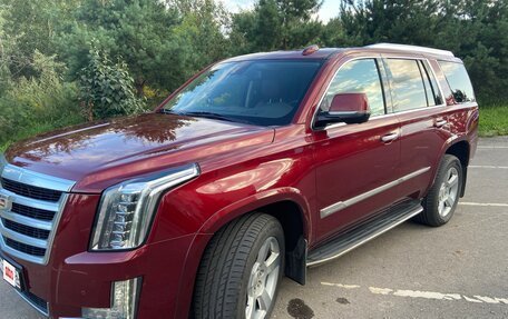 Cadillac Escalade IV, 2016 год, 3 950 000 рублей, 2 фотография