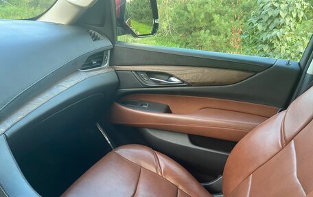 Cadillac Escalade IV, 2016 год, 3 950 000 рублей, 13 фотография