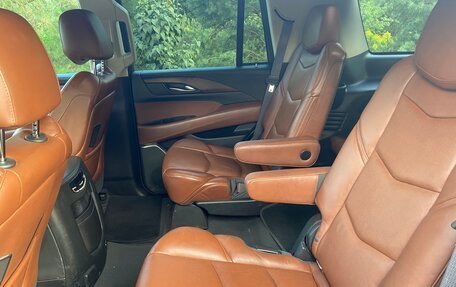 Cadillac Escalade IV, 2016 год, 3 950 000 рублей, 15 фотография