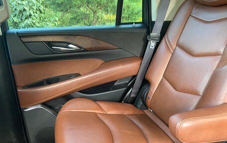 Cadillac Escalade IV, 2016 год, 3 950 000 рублей, 16 фотография