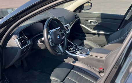 BMW 3 серия, 2022 год, 3 850 000 рублей, 9 фотография