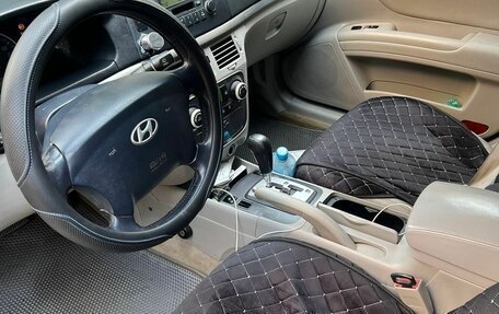 Hyundai Sonata VI, 2005 год, 428 800 рублей, 12 фотография