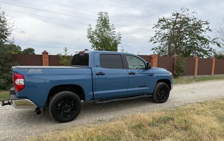Toyota Tundra II, 2021 год, 7 700 000 рублей, 2 фотография