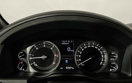 Toyota Land Cruiser 200, 2018 год, 6 800 000 рублей, 11 фотография