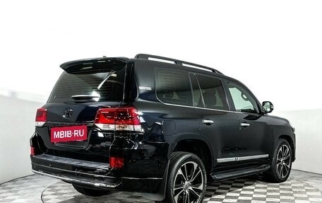 Toyota Land Cruiser 200, 2018 год, 6 800 000 рублей, 5 фотография