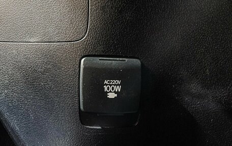 Toyota Land Cruiser 200, 2018 год, 6 800 000 рублей, 28 фотография