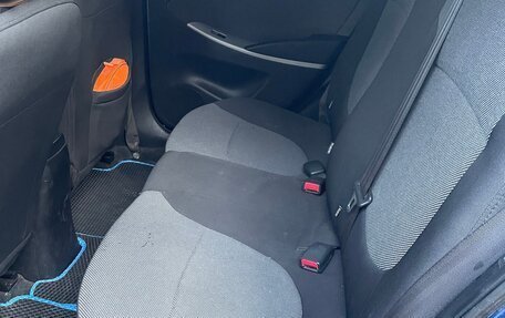 Hyundai Solaris II рестайлинг, 2011 год, 550 000 рублей, 7 фотография