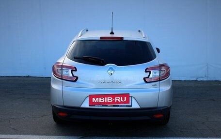 Renault Megane IV, 2016 год, 899 000 рублей, 6 фотография