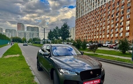 Jaguar F-Pace, 2016 год, 3 190 000 рублей, 21 фотография
