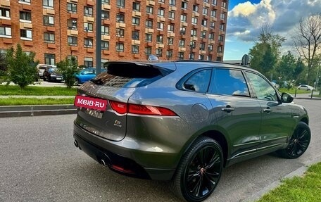 Jaguar F-Pace, 2016 год, 3 190 000 рублей, 23 фотография