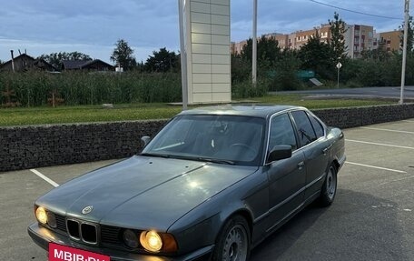 BMW 5 серия, 1990 год, 445 000 рублей, 5 фотография