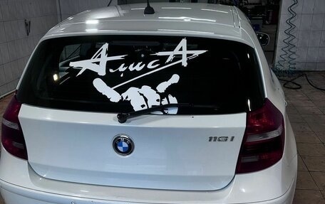 BMW 1 серия, 2011 год, 900 000 рублей, 7 фотография
