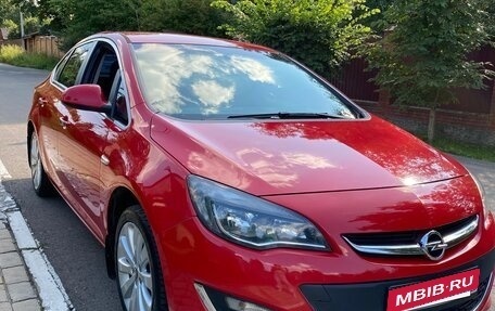Opel Astra J, 2012 год, 980 000 рублей, 1 фотография