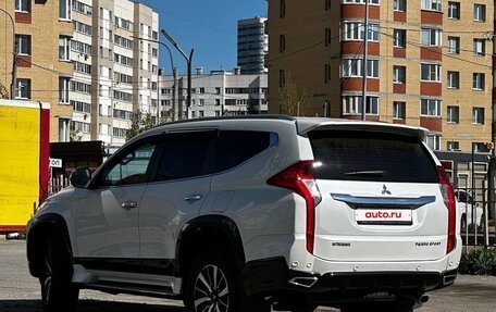 Mitsubishi Pajero Sport III рестайлинг, 2018 год, 2 850 000 рублей, 4 фотография