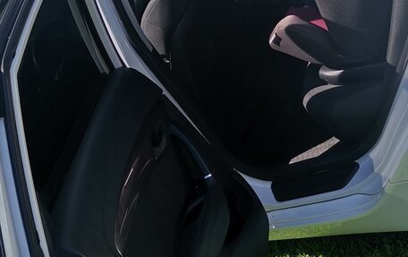 Hyundai i40 I рестайлинг, 2015 год, 1 300 000 рублей, 9 фотография