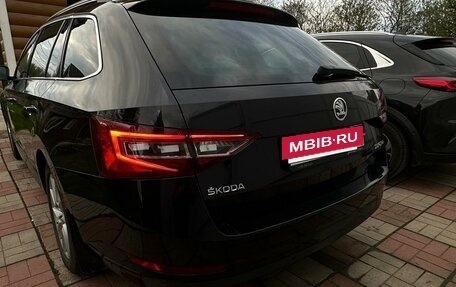 Skoda Superb III рестайлинг, 2016 год, 2 500 000 рублей, 21 фотография