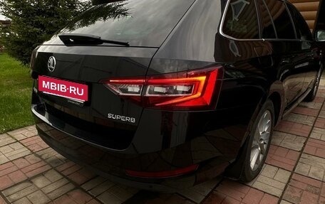 Skoda Superb III рестайлинг, 2016 год, 2 500 000 рублей, 22 фотография