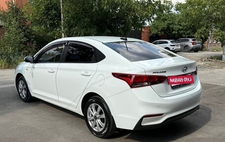 Hyundai Solaris II рестайлинг, 2017 год, 1 400 000 рублей, 6 фотография