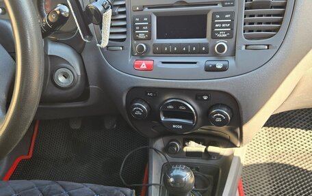 KIA Rio II, 2011 год, 573 000 рублей, 5 фотография