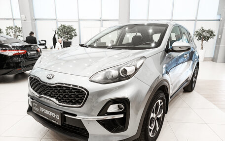 KIA Sportage IV рестайлинг, 2020 год, 1 886 000 рублей, 5 фотография