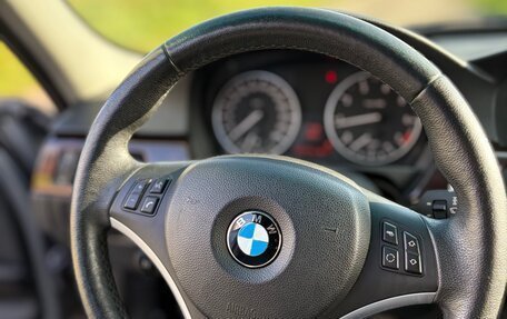 BMW 3 серия, 2011 год, 1 300 000 рублей, 12 фотография