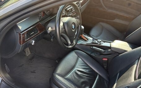 BMW 3 серия, 2011 год, 1 300 000 рублей, 9 фотография