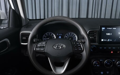Hyundai Venue I, 2019 год, 1 670 000 рублей, 13 фотография