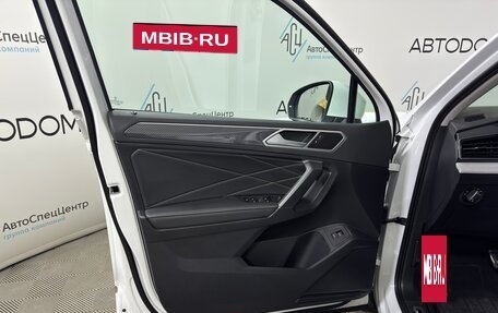 Volkswagen Tiguan II, 2024 год, 4 680 000 рублей, 9 фотография
