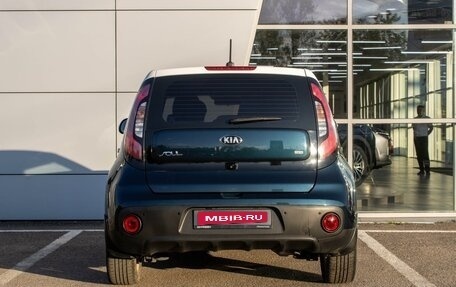 KIA Soul II рестайлинг, 2018 год, 1 810 000 рублей, 4 фотография