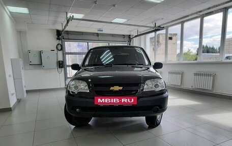 Chevrolet Niva I рестайлинг, 2011 год, 450 000 рублей, 2 фотография