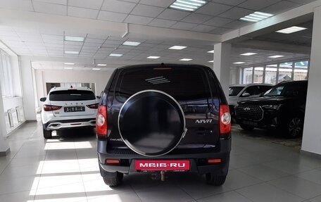 Chevrolet Niva I рестайлинг, 2011 год, 450 000 рублей, 5 фотография