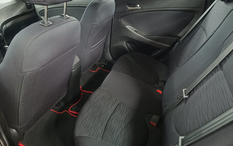 Hyundai Solaris II рестайлинг, 2015 год, 899 000 рублей, 18 фотография