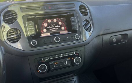 Volkswagen Tiguan I, 2013 год, 1 500 000 рублей, 8 фотография
