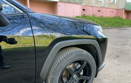 Toyota RAV4, 2019 год, 2 800 000 рублей, 31 фотография