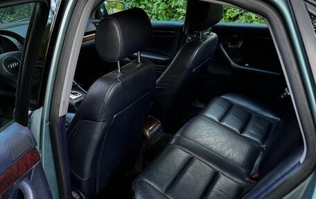 Audi A4, 2002 год, 950 000 рублей, 11 фотография