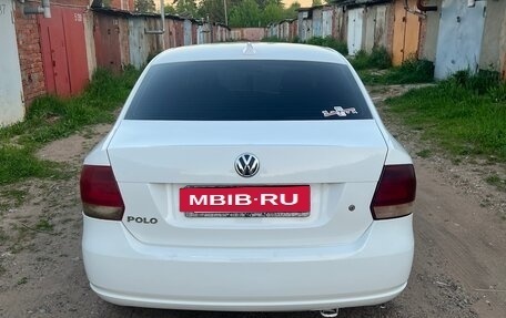 Volkswagen Polo VI (EU Market), 2012 год, 490 000 рублей, 2 фотография